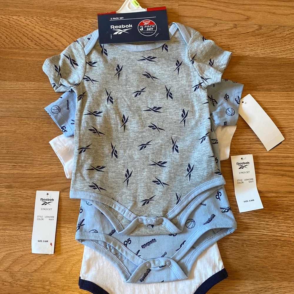 Reebok baby 3 pack set onesies